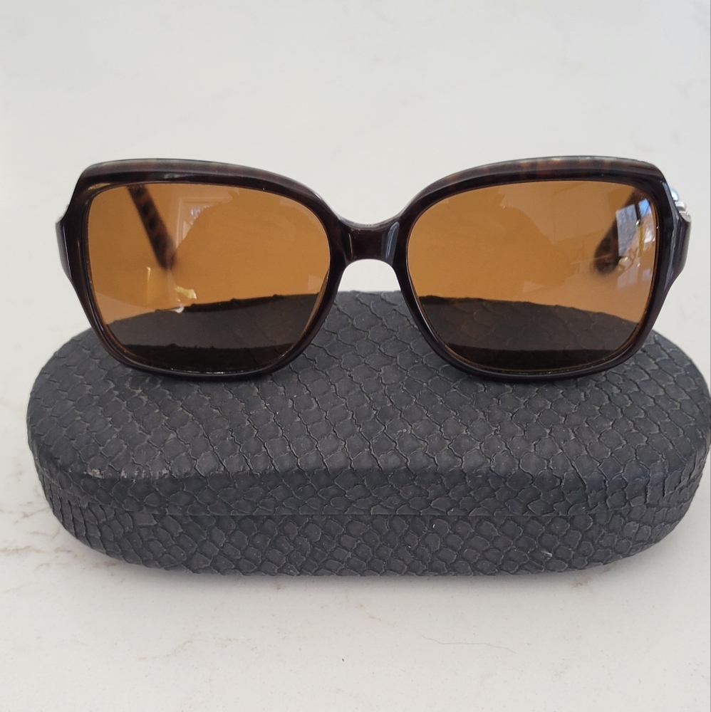 Ann Taylor sun glasses